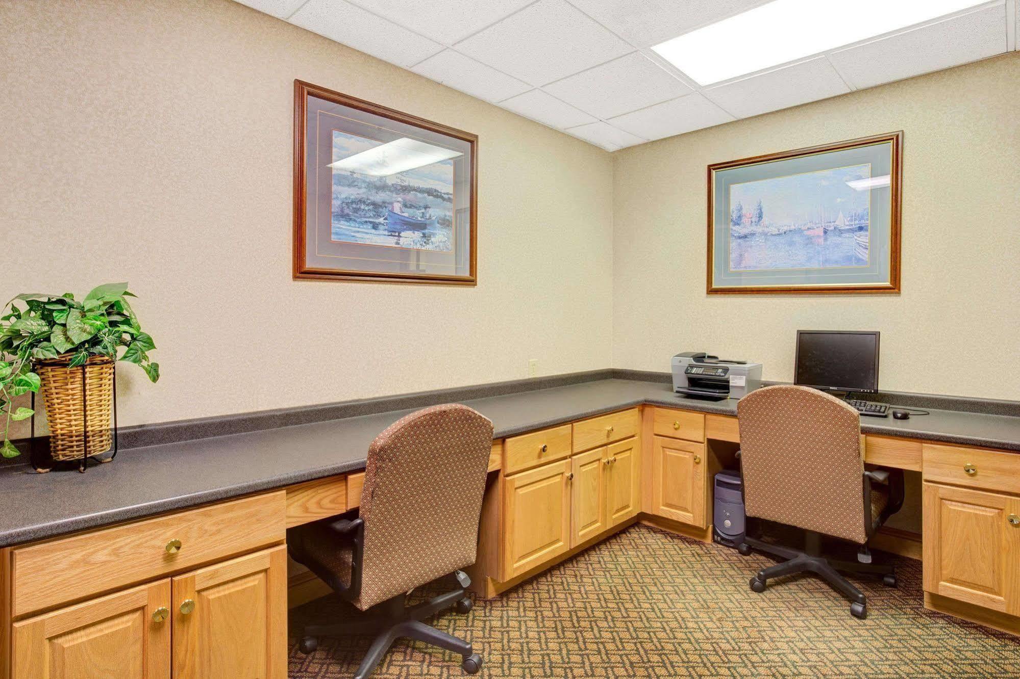 Days Inn Lake Norman Cornelius Zewnętrze zdjęcie