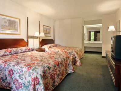 Days Inn Lake Norman Cornelius Pokój zdjęcie